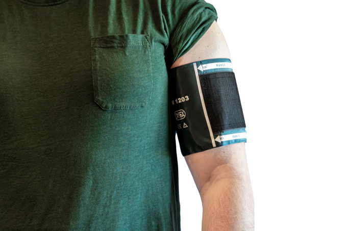 Cuff Size matters - Effects of Cuff Size on the Accuracy of Blood Pressure Readings Cuff Size matters - Effects of Cuff Size on the Accuracy of Blood Pressure Readings