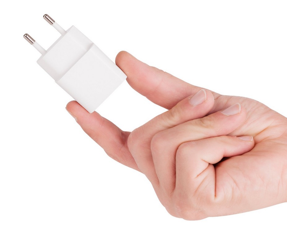 Universal Netzteil - USB Ladestecker Adapter (5V/2A) - Ladegerät-Healthcare   medizinische Therapie- und Messgeräte für zuhause online kaufen bei  Trendmedic